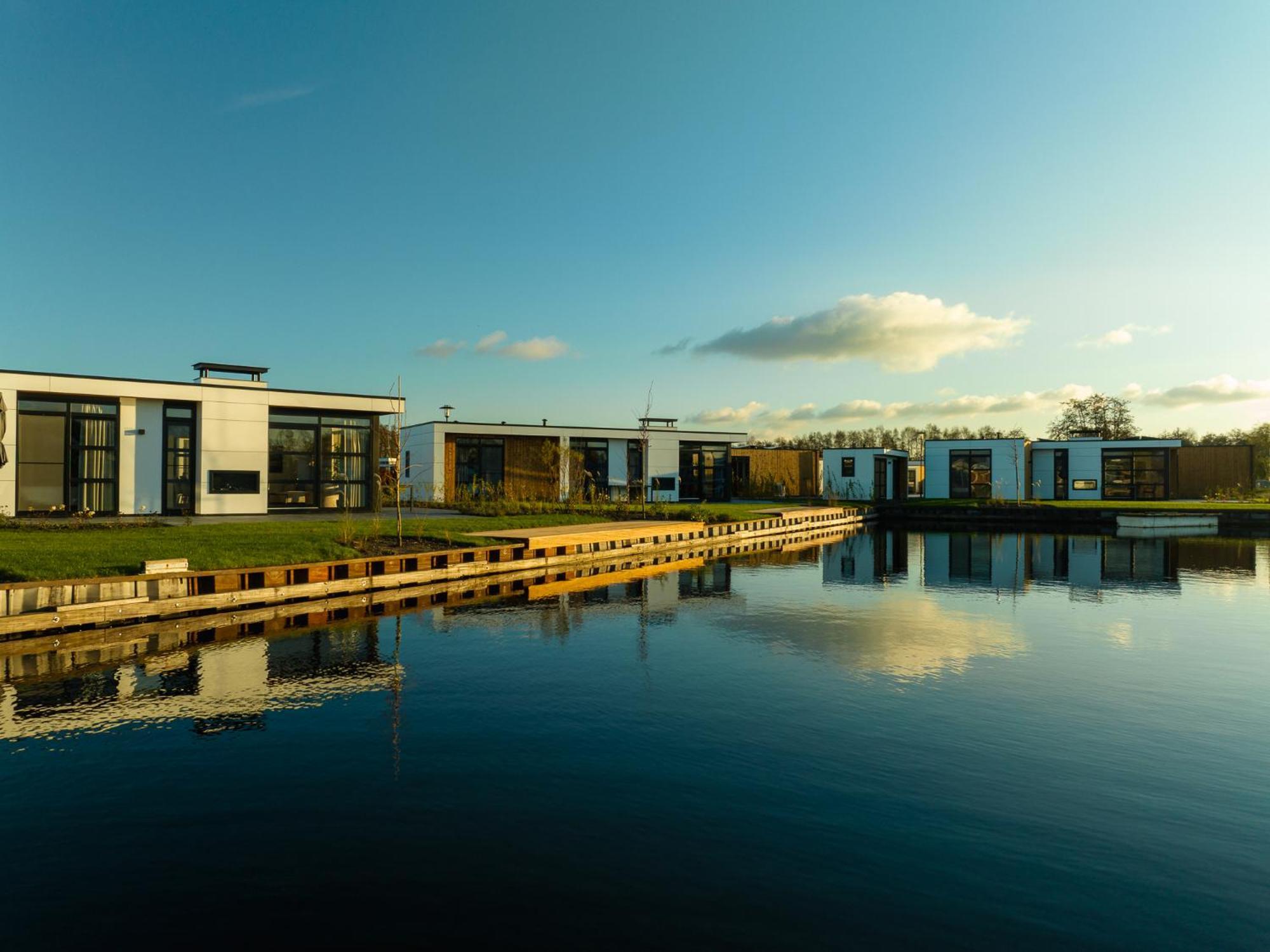 Villa Marinapark Residentie Nieuw Loosdrecht Exterior foto